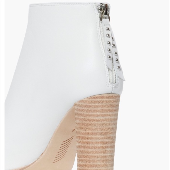 Paige White Kenna Bootie - Panna Leather size 10 - Picture 6 of 6